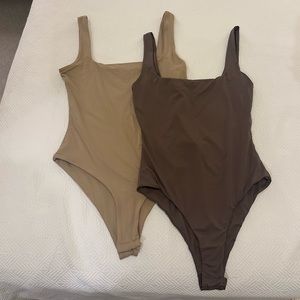 square neck solid body suit